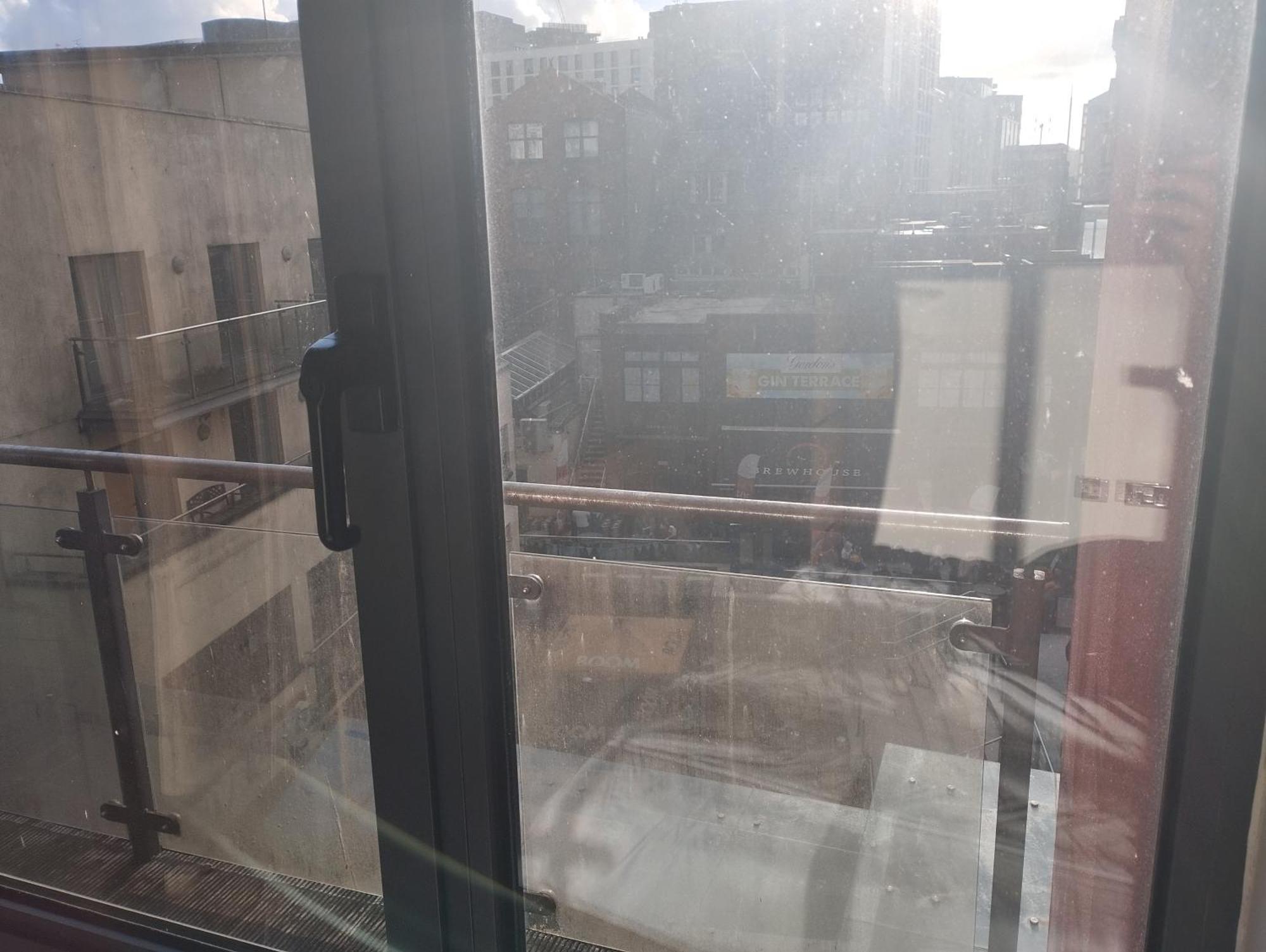 Room In Cardiff City Center - Swiftstay Екстериор снимка
