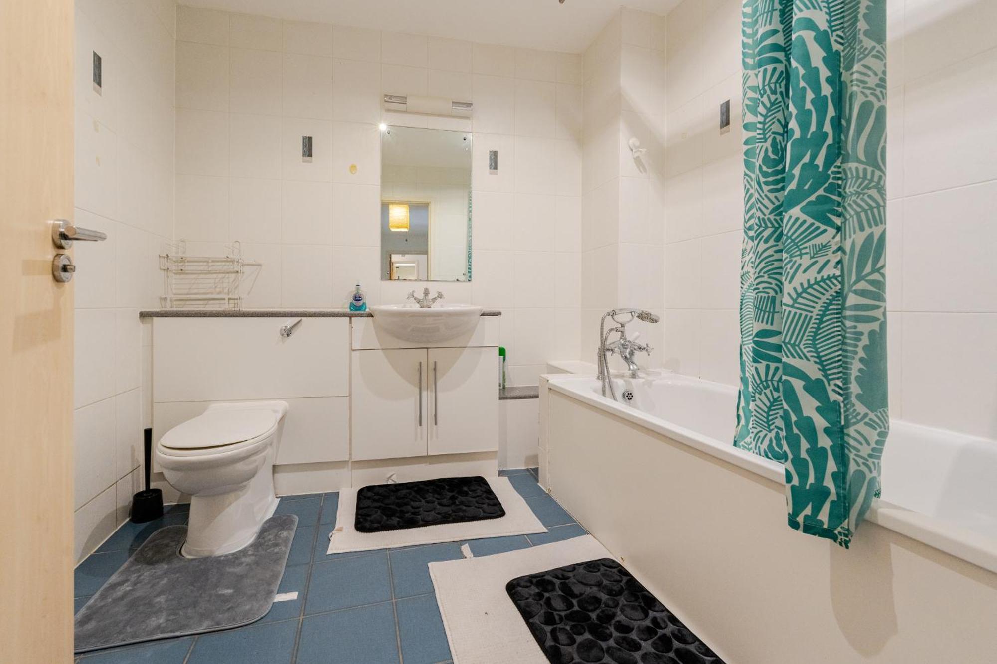 Room In Cardiff City Center - Swiftstay Екстериор снимка